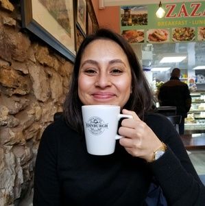 Meet your Posher, Maria